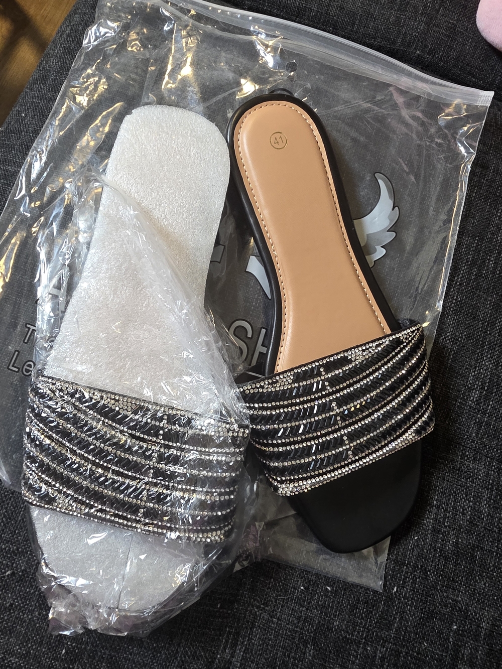 Rhinestone Embellished Black Slide Sandals Size 41 EU / 10 US. NEW